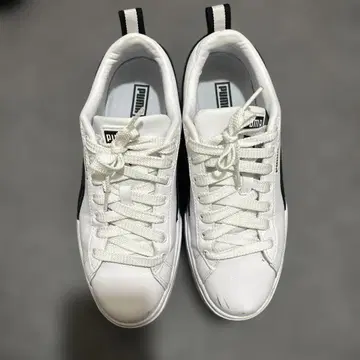 PUMA 통굽 스니커즈 화이트/블랙