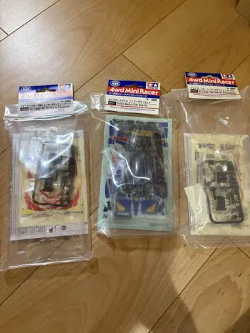 미니 사륜구동 폴리카 바디