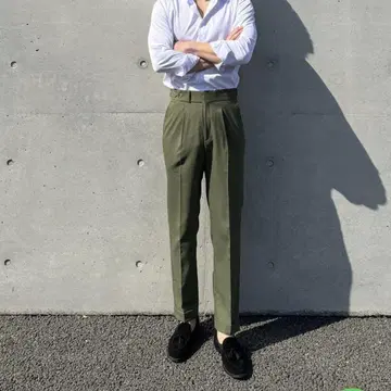 Wide Range 와이드 레인지 올리브 더블 플리츠 슬랙스