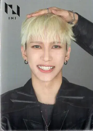 INI HMV 이케자키 리토 THE VIEW 온라인