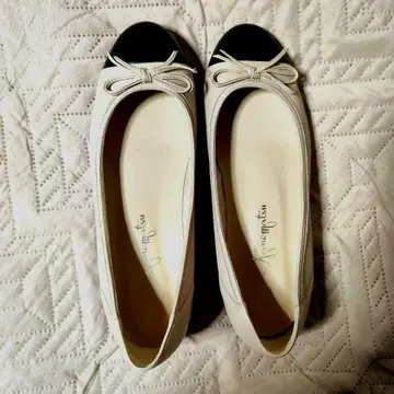 긴자 카네마츠 펌프스 23cm