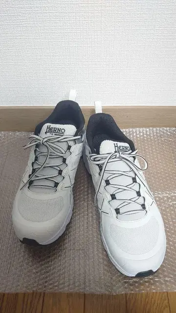 헤르노 스니커즈 27.1cm 42 사이즈