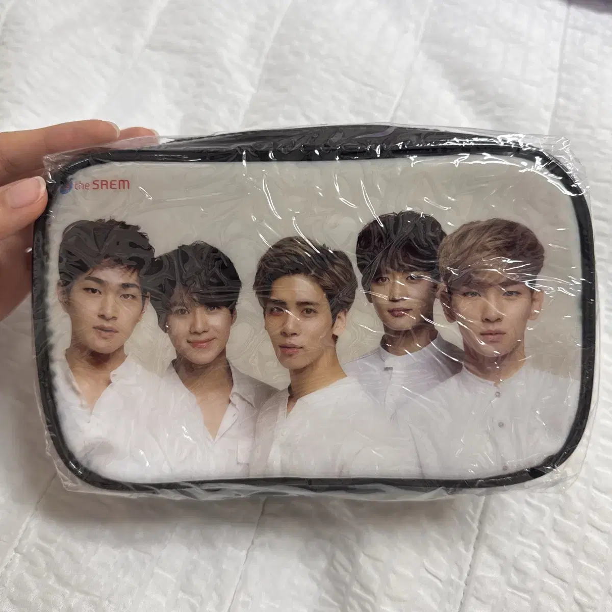 SHINEE | 샤이니 Shinee The Saem Pouch on Bunjang Global Site.