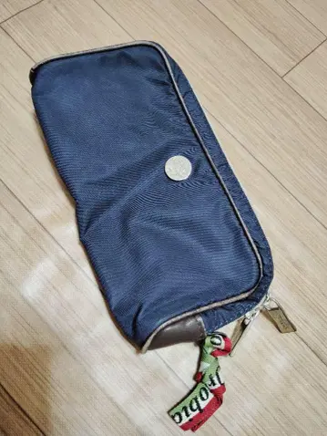 Orobianco 파우치