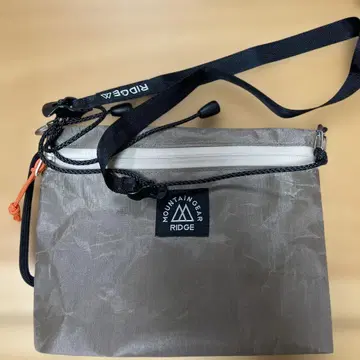 MOUNTAIN GEAR RIDGE 숄더백 그레이 미사용품