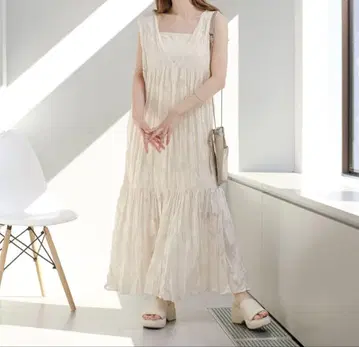 Kastane 시어 자카드 레이스 민소매 원피스