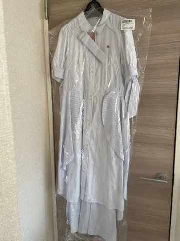 dazzlin POLO BCS 콜라보의 헴 레이어드 원피스