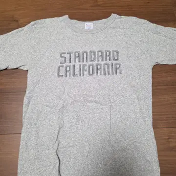 STANDARD CALIFORNIA 티셔츠 M