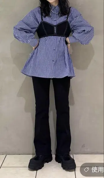 eL 타이트 플레어 데님 팬츠