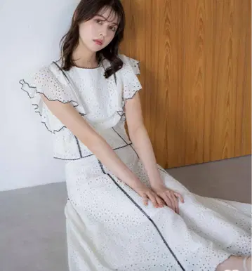 noela * 코튼 레이스 스커트
