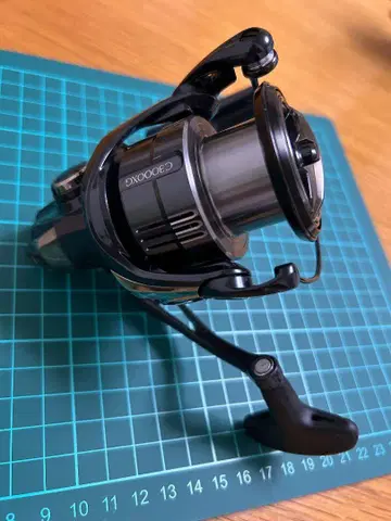 SHIMANO 시마노 19 뱅퀴시 c3000xg