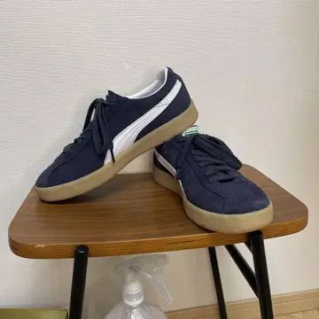 PUMA DELPHIN 네이비/화이트 스니커즈
