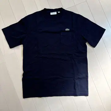 Lacoste 라코스테 네이비 티셔츠 포켓 부착