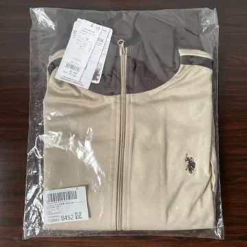 WEGO U.S. POLO ASSN. 별주 라인 트랙 자켓 베이지