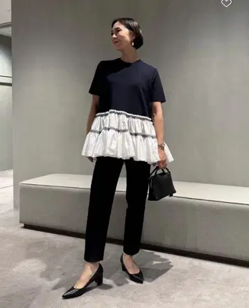 유나이티드 애로우즈 엠브로 티어드 콤비 숏 슬리브 니트