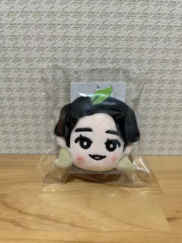 미세스 그린 애플 오오모리 모토키 한국 서울 키링