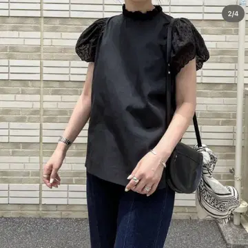 UNMINOU 도비 프릴 블라우스 블랙 검정 UNMINOU 반팔 상의