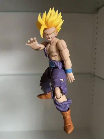 개봉품 S.H.Figuarts 슈퍼 사이야인 손오반 [드래곤볼 Z]
