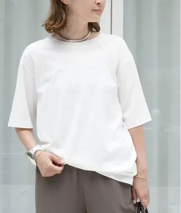 두지엠 클라세 Shapely 티셔츠