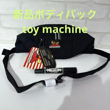 새상품 toymachine 바디백 블랙