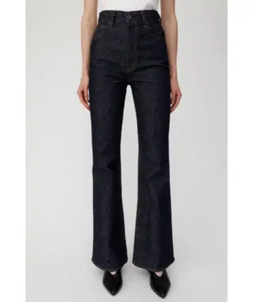 [미사용 새상품] moussy MVS FLARE 원워시 24인치