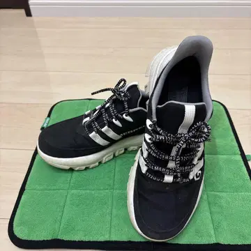 MERRFLL 메릴 GORE-TEX 스니커즈