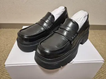 MOUSSY 마우지 로퍼 블랙