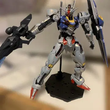 수성의 마녀 건담 에어리얼 페인팅 완성품