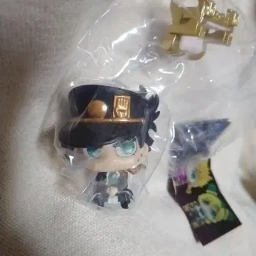 죠죠의 기묘한 모험 JOJO WORLD 캡슐 피규어 쿠죠 죠타로