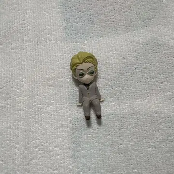 주술회전 앉은 피규어 나나미 켄토
