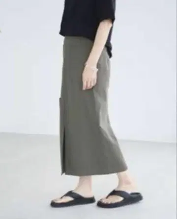 IENA 스트레치 슬릿 타이트 스커트
