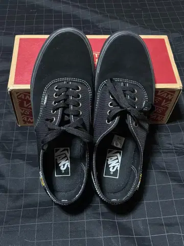 VANS Authentic 스웨이드 코듀라 블랙