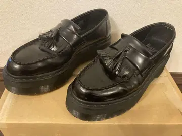 Dr.Martens 닥터마틴 MARLIE 통굽 태슬 로퍼
