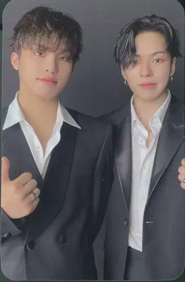 TREASURE Weverse 재혁/정우 REBOOT