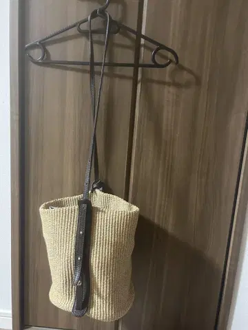 마르코마지 바스켓백 스트로우 숄더