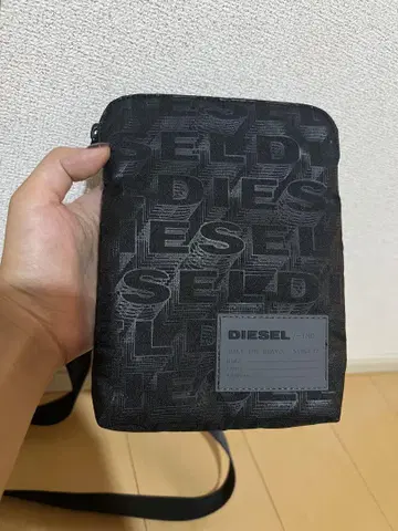 컨디션 최상 숄더백