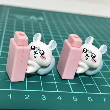 새상품급 미사용 2점 치이카와 꽉 껴안는 케이블 커버 2 모몽가