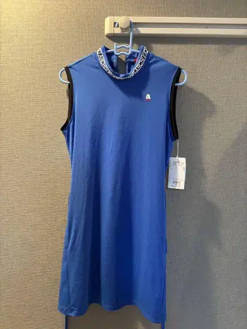 아르치비오 택 포함 미사용 새상품 원피스