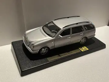 ANSON 메르세데스 벤츠 S210 실버 E클래스 1/18