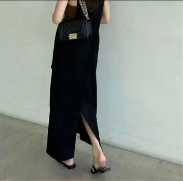 새상품급 UNOF BACK CROSS DRESS 원피스