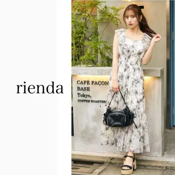 rienda 자수 튤 플레어 슬리브 원피스