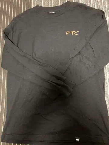 FTC 블랙 긴팔 롱T