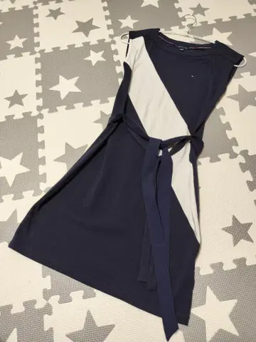 TOMMY HILFIGER 슬리브리스 원피스 드레스 새상품급 XXS