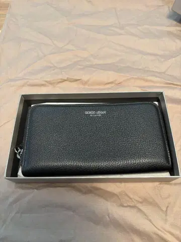 Giorgio Armani 블랙 장지갑