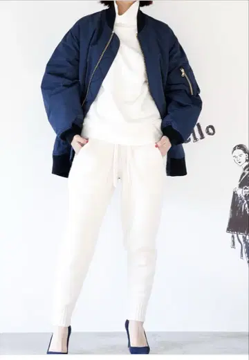 매디슨 블루 화이트 조거 팬츠