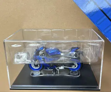 CM MODEL(CM 모델) 1/18 YAMAHA YZF-R1 2018
