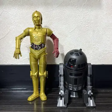 C-3PO와 R2-D2 피규어 세트