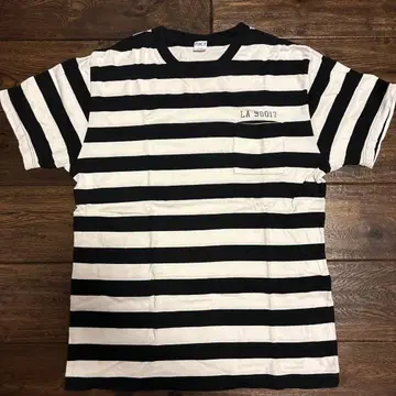 FUCT 블랙 화이트 스트라이프 T셔츠 LARGE