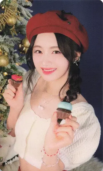 ME:I Sweet Holiday 카토 코코로 ME:ICONIC 18