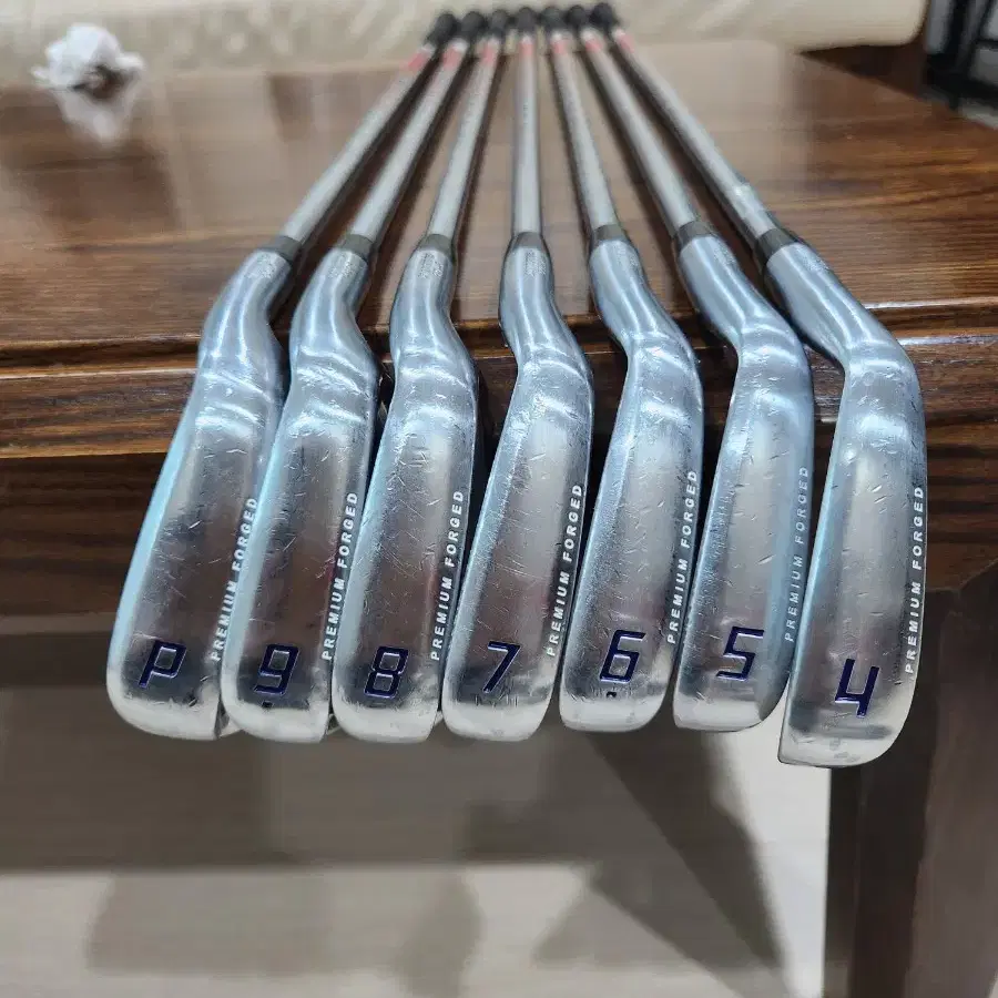 【超美品8本セット】BRIDGESTONE GOLF v300アイアン BRIDGESTONE GOLF | 브릿지스톤 Bridgestone V300 8th